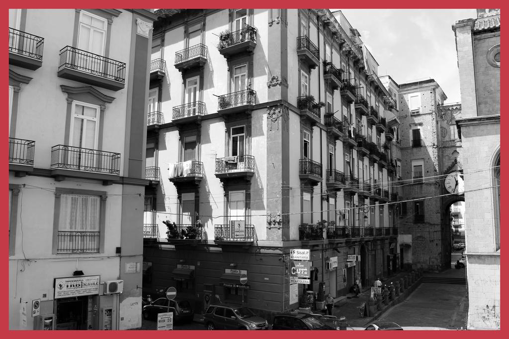B&B La Storia Di Napoli Экстерьер фото