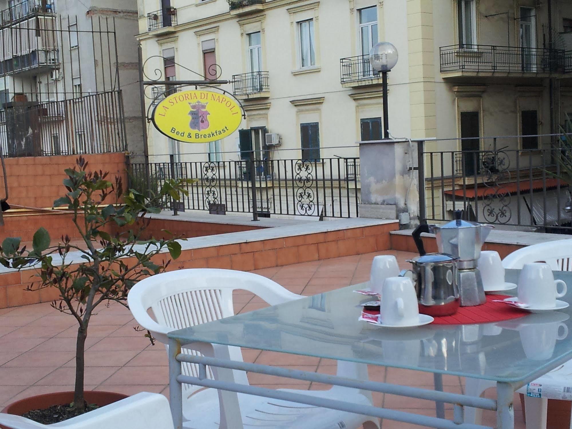 B&B La Storia Di Napoli Экстерьер фото