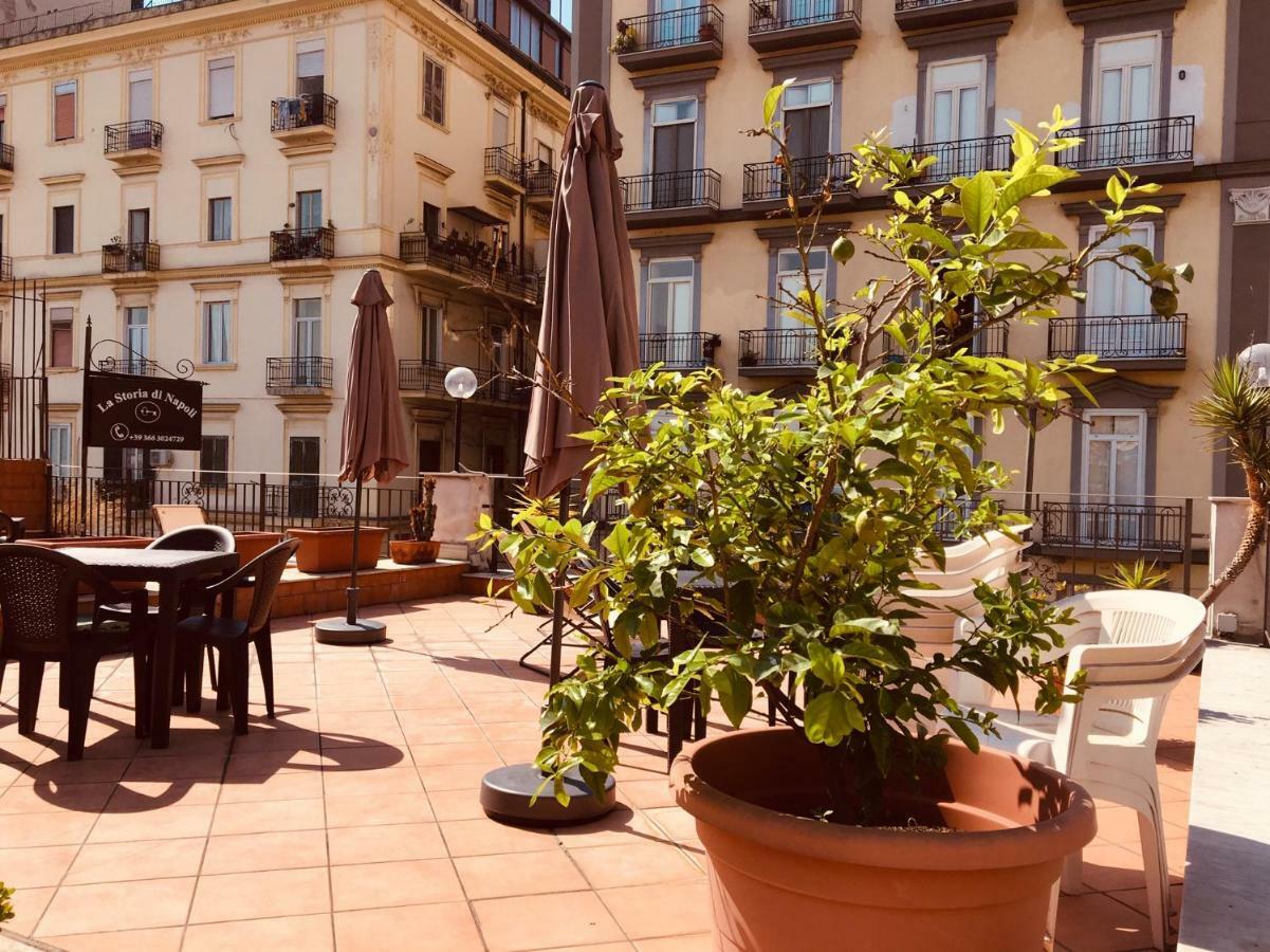 B&B La Storia Di Napoli Экстерьер фото