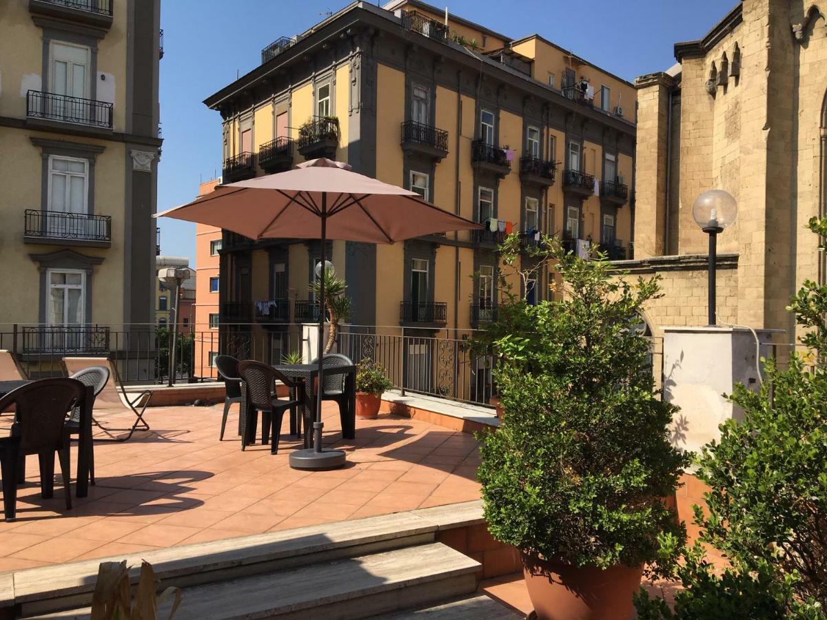 B&B La Storia Di Napoli Экстерьер фото